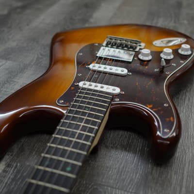 AIO S4 Left-Handed Electric Guitar - Sunburst (Brown Pickguard) w/ Gator GC-Electric-A Case image 6