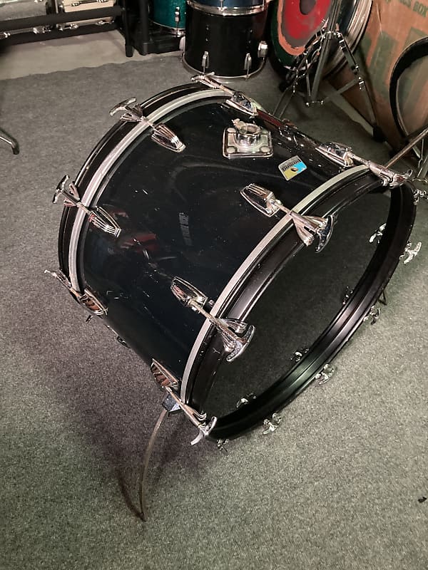 ludwig vistalite bass drum