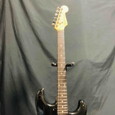 特別価格 Made Fender in MIJ Black 1984-87 Stratocaster ST-456 Japan 小物