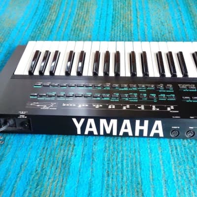 Yamaha V2 (DX11) FM Synthesizer - 80's Yamaha FM Synthesizer DX series - H179 image 10