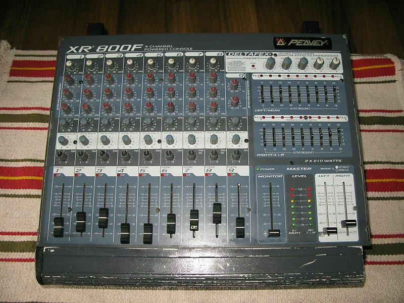 Peavey XR 800F 9channel powered mixer Reverb