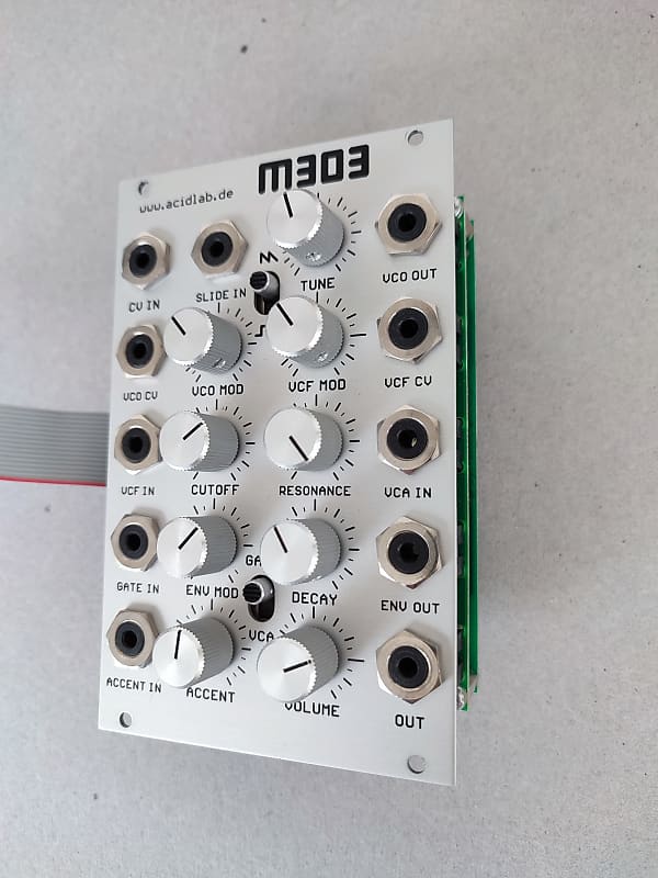 Acidlab M-303 Tb-303 Eurorack Clone Voice module no Roland 303