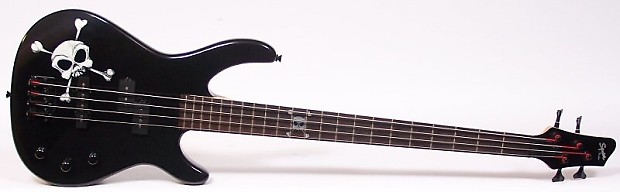 Squier hot sale skull bass