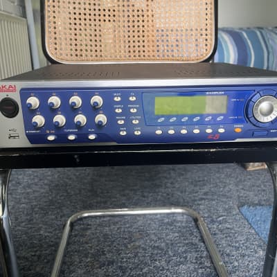 Akai Z8 Sampler