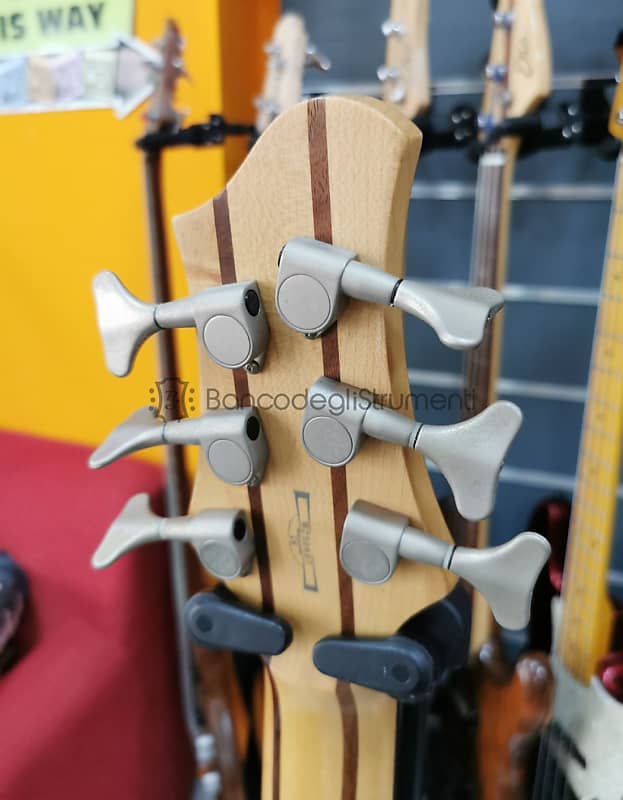 Ibanez BTB 556 6-String Electric Bass Guitar - Made in Korea Ibanez BTB 556 6-String Electric Bass Guitar - Made in Korea