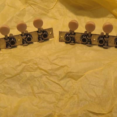 vintage 1800's early 1900's vintage mandolin tuners striped catalin/bone/ivory buttons image 2