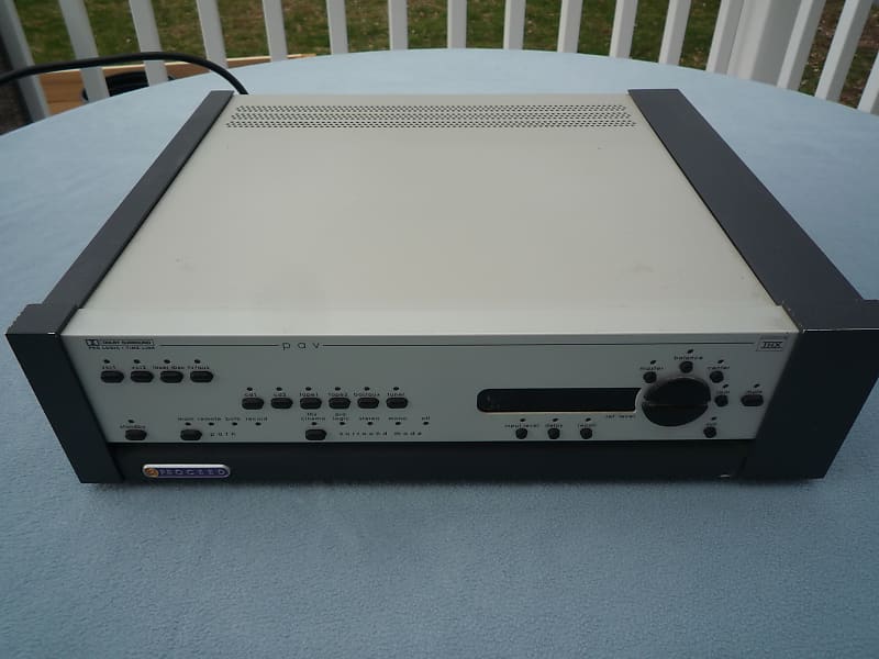 Mark Levinson Proceed PAV Madrigal Preamp Stereo Surround Processor  Preamplifier