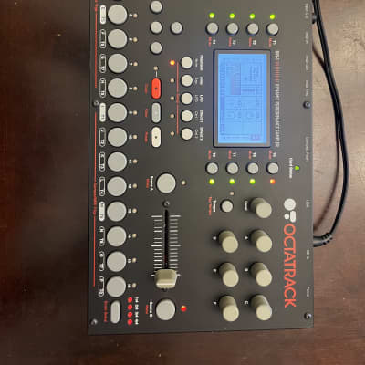 Elektron Octatrack DPS-1 mk1 美品 Elektron Octatrack DPS-1 Dynamic Performance Sampler DPS1