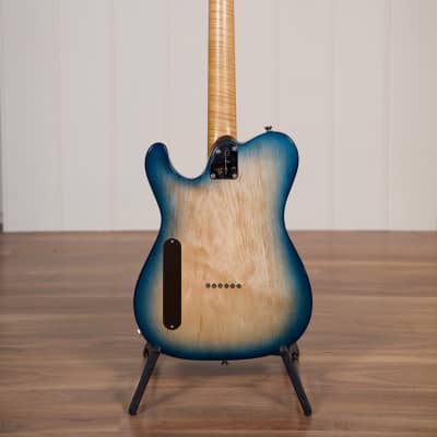 Fibenare Guitars Roadmaster '56 24-Fret Guitar w/Hard Case - Blue Tortoise / Maple Burl image 2