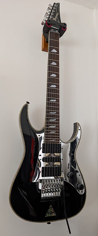 ibanez uv 777p steve vaiモデル Ibanez UV 777P BK Steve Vai gitara elektryczna - cena