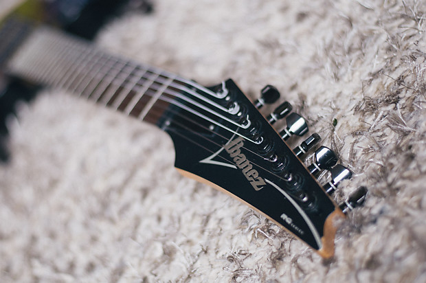 Ibanez RG7421 Japan 1999 Black with Hipshot bridge