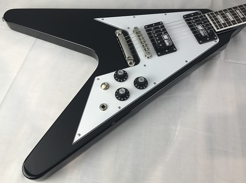 Edwards E-FV120 Black / PLEKED