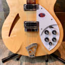 Incredible Sounding Rickenbacker 330 Mapleglo Guitar w/ OHSC (0069)
