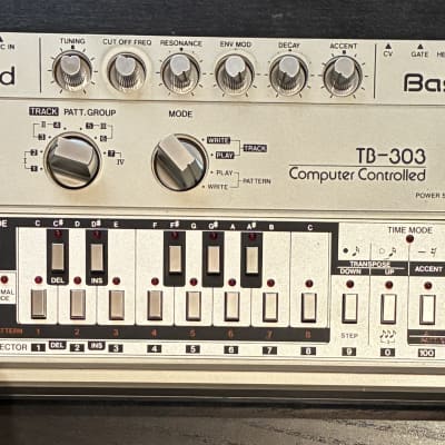 Roland TB-303 Bassline Synthesizer Module 1981 - 1984 - Silver