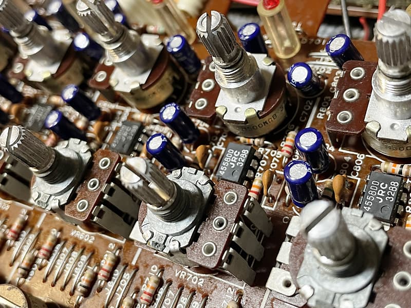 Korg KMX-8 (JRC 4558DD opamp) Vintage Line Mixer 8channel