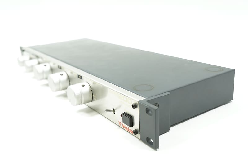 [SALE Ends Mar 20] Vestax DCR-1200 3 Band Isolater DCR1200 DJ EQ Filter w/  100-240V PSU