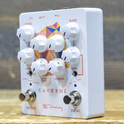 Keeley Electronics Caverns Delay Reverb v2 Dual Analog Style Guitar Effect Pedal image 2