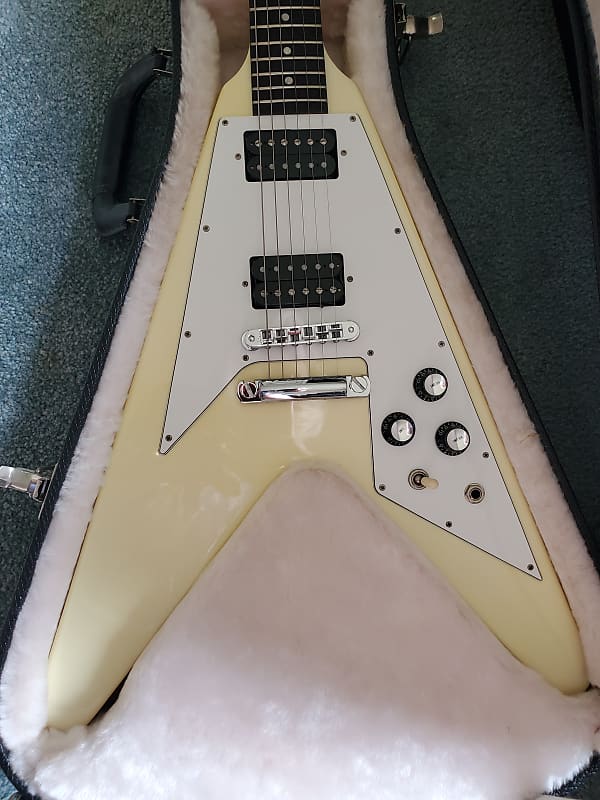 『990』 Gibson USA / Flying V 2015 Gibson Flying V 2015 Limited Run Classic White (U.S. made