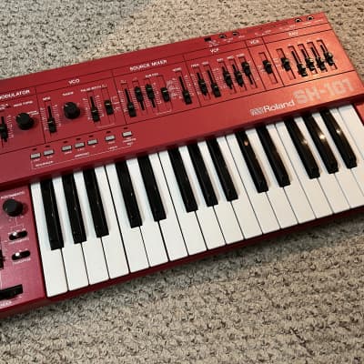 Roland SH-101 Monophonic Analog Synthesizer 1982-1986 Red VERY GOOD COND