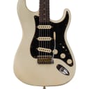 Fender Custom Shop Postmodern Strat Journeyman Relic, Rosewood Fingerboard - Aged Olympic White