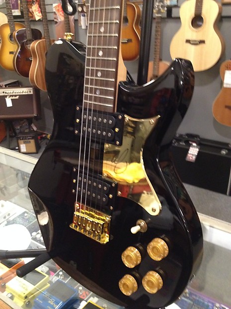 Lyon By Washburn LI15 Trohman Signature Limited Edition Fall Out
