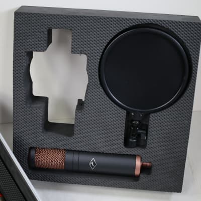 Antelope Audio Edge Duo Large-Diaphragm Modeling Condenser Microphone Open Box!! image 3