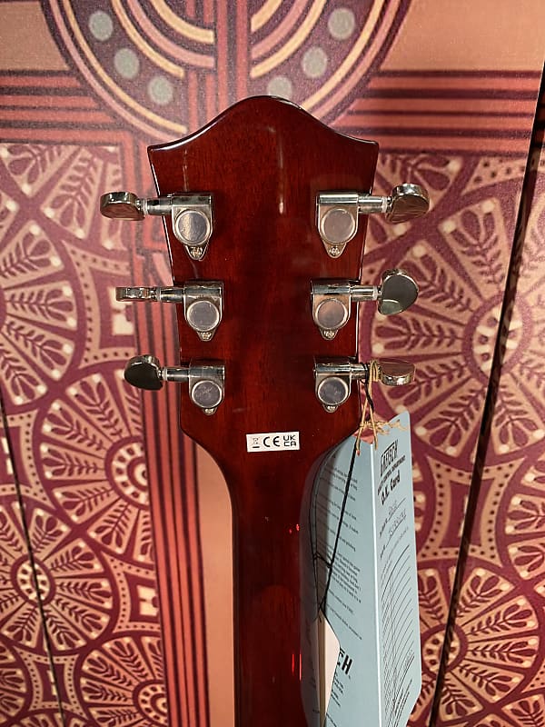 Gretsch G2622 Streamliner Center Block Double-Cut with V Gretsch G2622 Streamliner Center Block Double-Cut with V