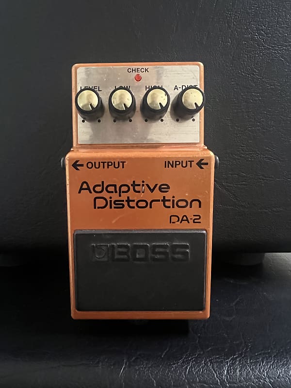 Boss DA-2 Adaptive Distortion