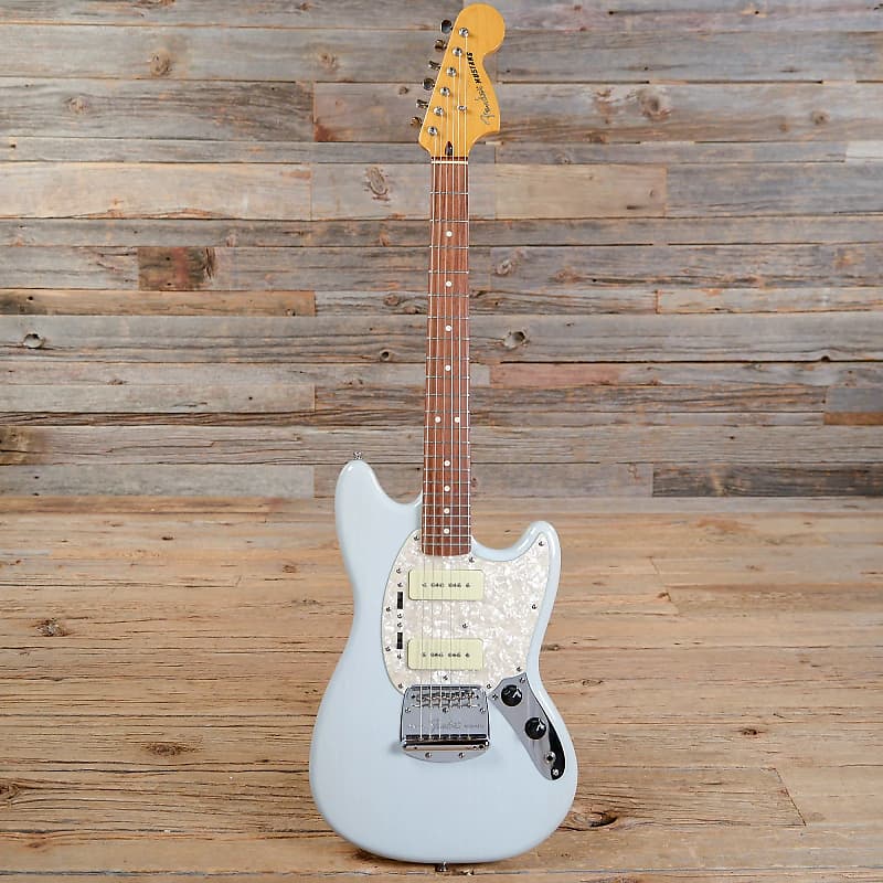 Fender Modern Player Mustang image 2