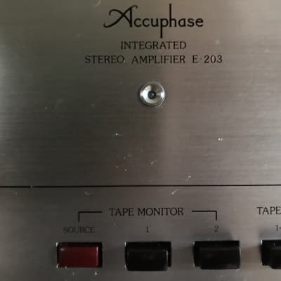 Accuphase E-203 1980 Brushed silver image 2