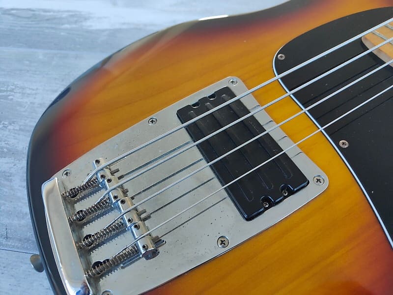 1995 Ibanez Japan ATK-100 Bass Guitar (Sunburst)