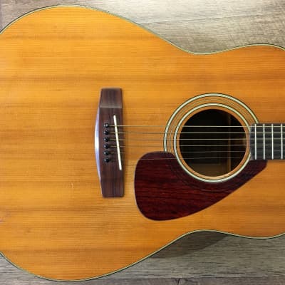 1973 Yamaha FG-200 Natural Gloss Finish Jumbo Dreadnought Acoustic Guitar