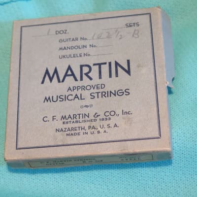 RARE vintage 1960's Gibson string box + string price list for | Reverb