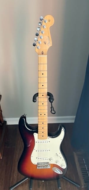 Fender American Standard Stratocaster with Maple Fretboard 2008 - 2016 3-Color Sunburst image 1