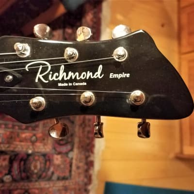 Richmond Empire Guitar by Godin - Natural Finish with Custom Tortoise Pickguard image 4