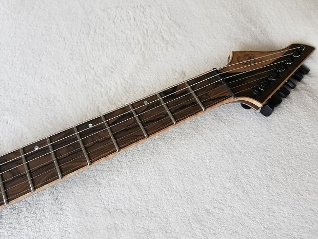ViK Guitars Duality 6 2017 Natural Maple Burl top with