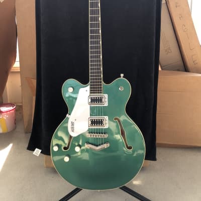 Gretsch G5622LH w/HSC Electromatic Center Block Double Cutaway with V-Stoptail, Left-Handed 2019 - Present - Georgia Green image 2