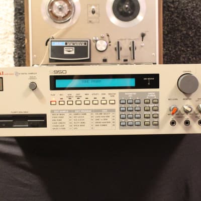 Akai S-950 Sampler | Reverb UK