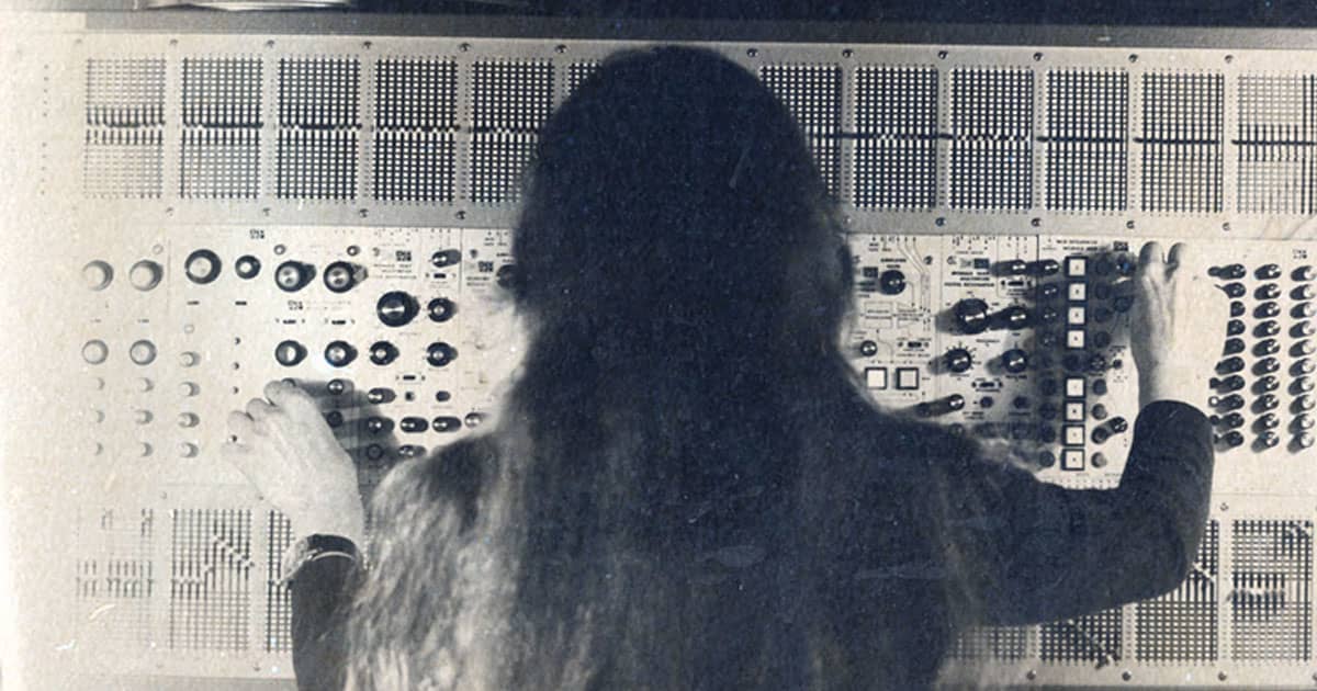 Eliane radigue hot sale arp 2500