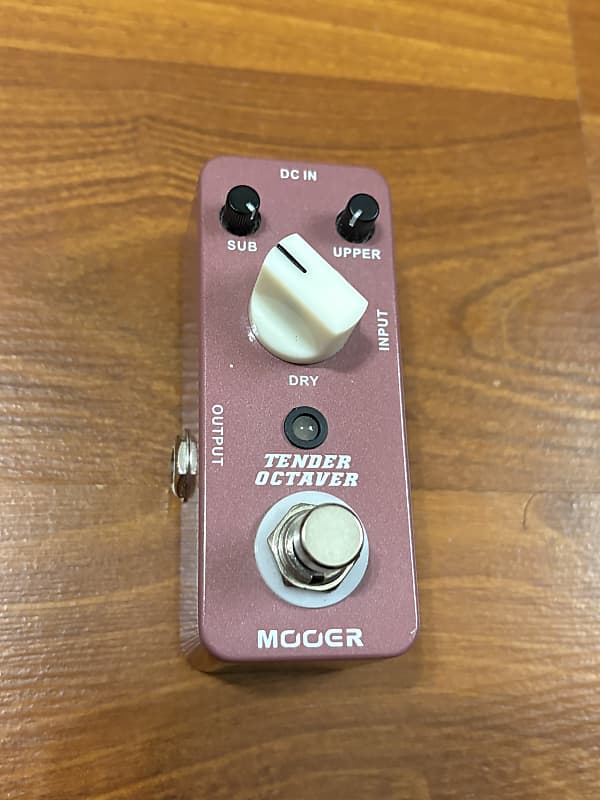 Mooer Tender Octaver