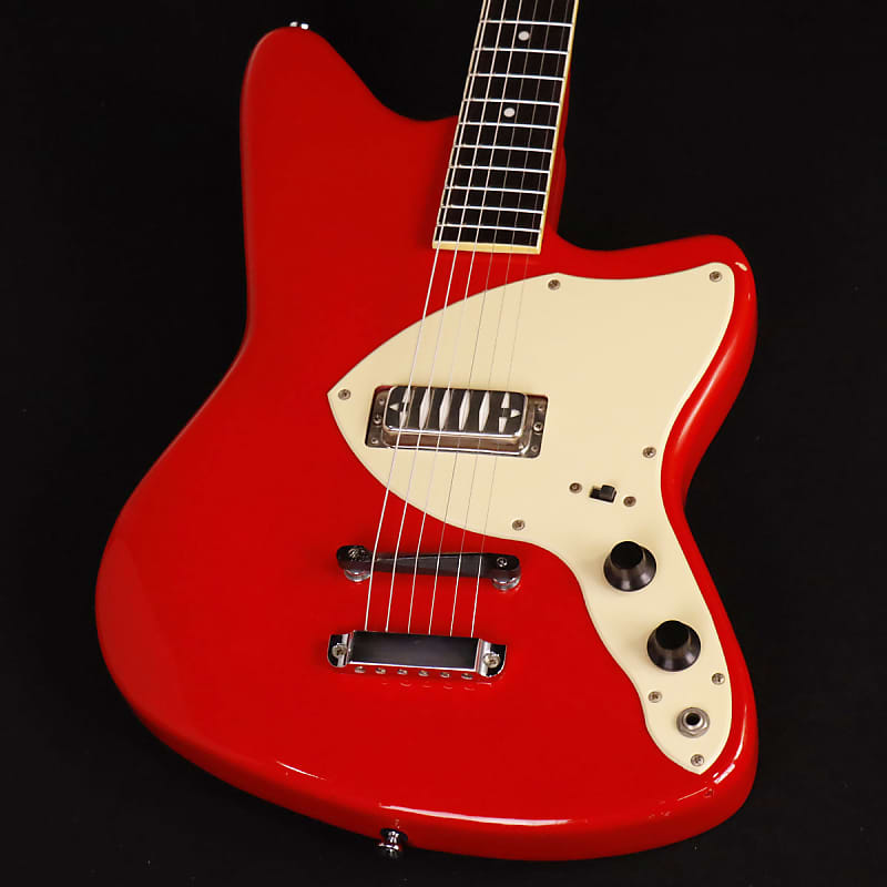 ギター Eastwood Guitars Airline Bobkat Red Eastwood Guitars Airline Bobkat Red