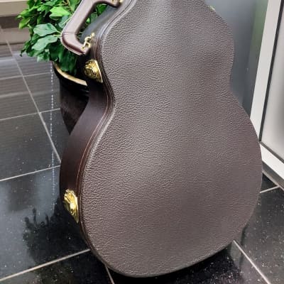 Taylor 324ce Grand Auditorium Mahogany/Blackwood Cutaway Acoustic/Electric with V-Class Bracing image 21