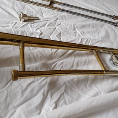 Bundy Student Trombone 2010's - Brass image 3