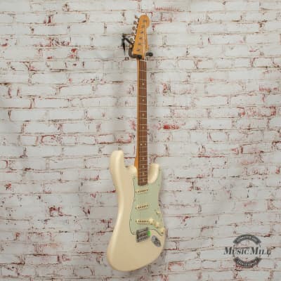 Fender Vintera 60's Stratocaster Modified Electric Guitar Olympic White image 4
