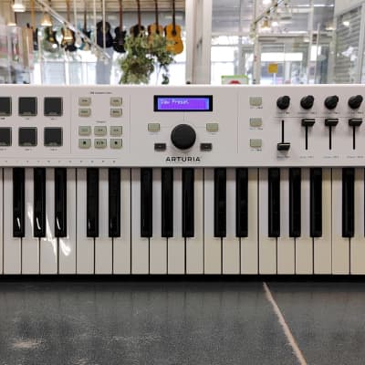 DTM・DAW Arturia KEYLAB essential 49 Arturia KeyLab Essential 49 Review - A Worthy Successor?