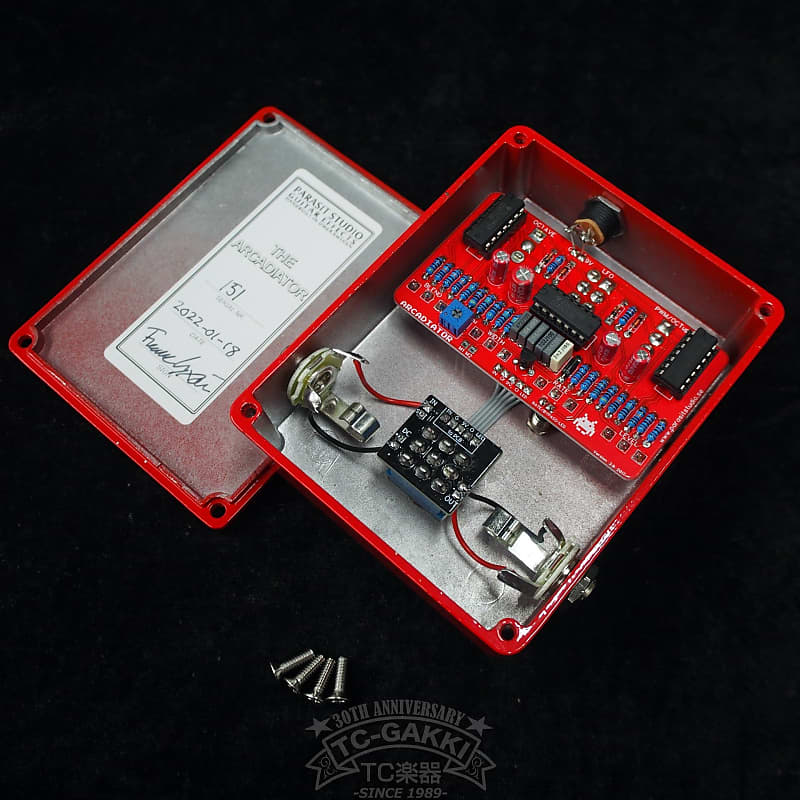 ギター Parasit Studio The Arcadiator Parasit Studio ( パラジットスタジオ ) The Arcadiator 送料