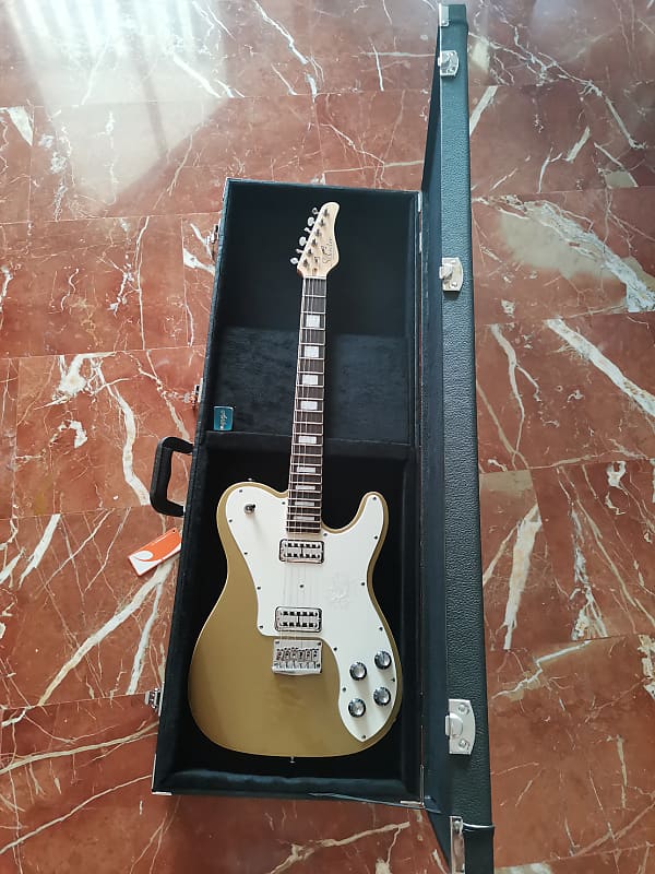 Schecter PT Fastback Gold Top image 1