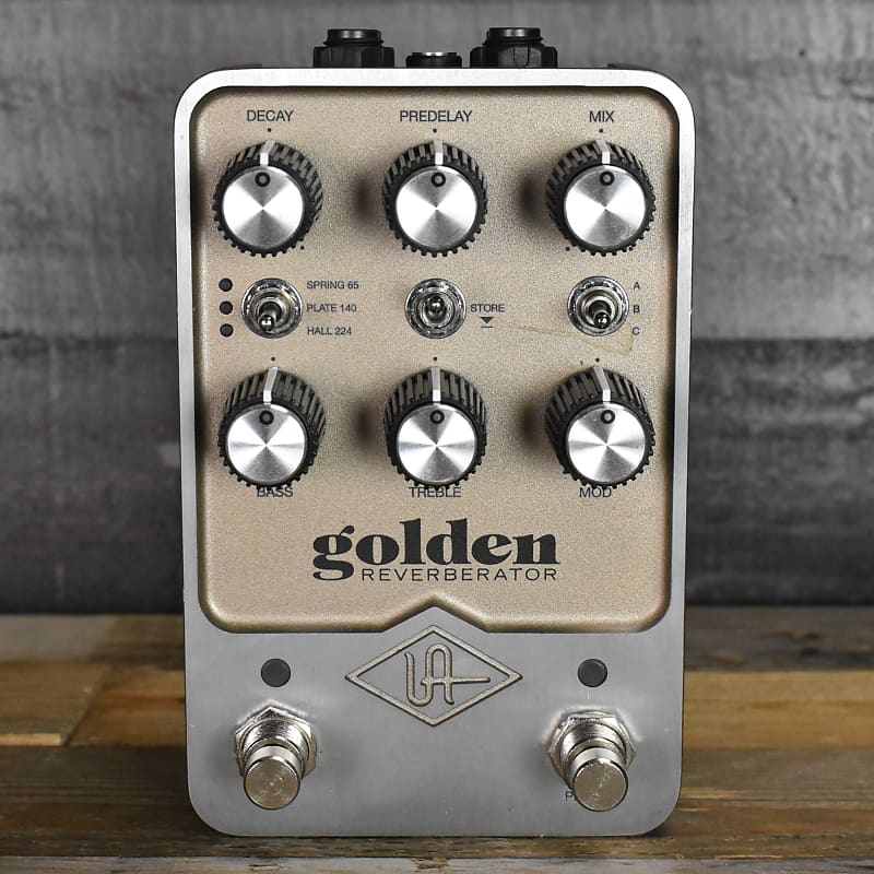 Pre-Owned Universal Audio Golden Reverbator | Reverb