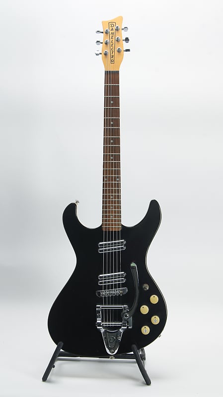 ダンエレクトロの\"HODAD\"（ホダッド） Danelectro Hodad guitar review | MusicRadar