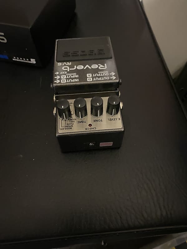 Boss RV-6 Reverb